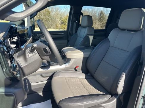 Certified 2026 Chevrolet Silverado 2500 ZR2 image 13