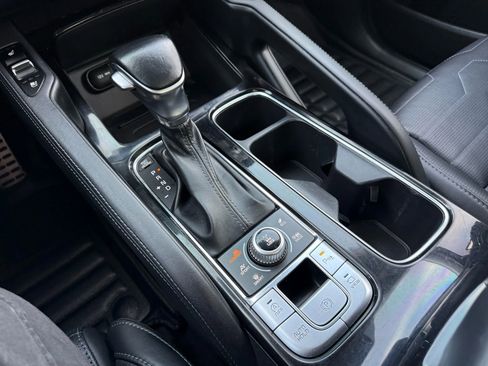 Used 2020 Kia Telluride SX w/ SX Prestige Package AWD/4WD image 19