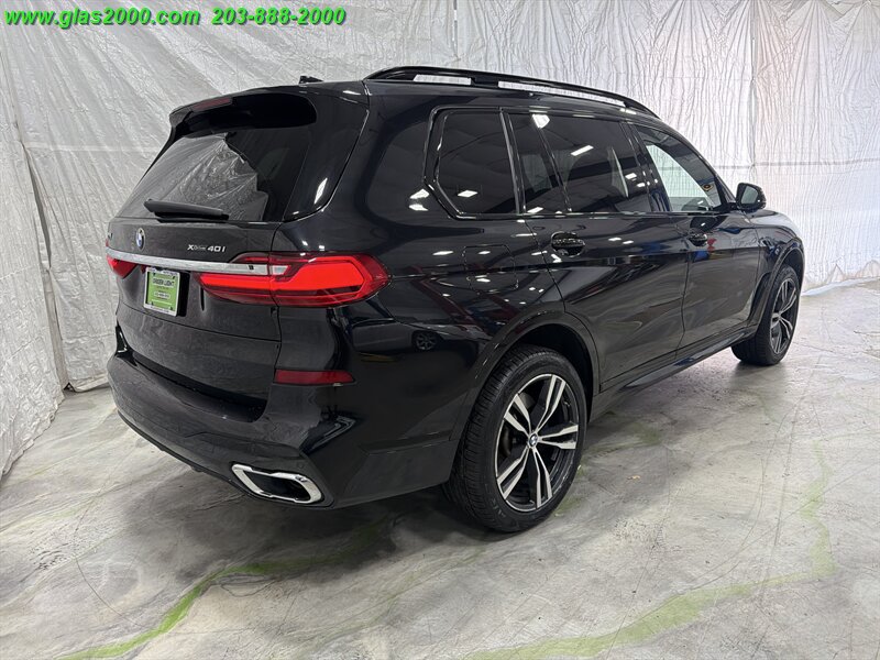 Used 2022 BMW X7 xDrive40i w/ M Sport Package AWD/4WD image 8