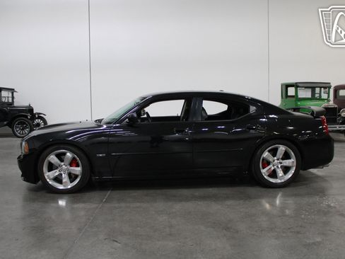 Used 2006 Dodge Charger SRT8 w/ SRT Option Group III image 15