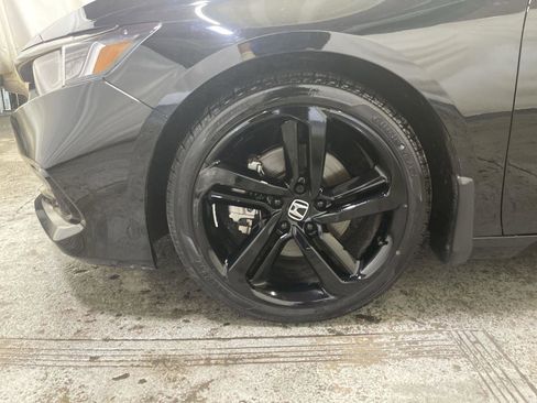 Used 2022 Honda Accord Sport image 10