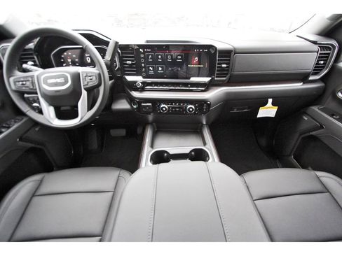 New 2026 GMC Sierra 3500 SLT w/ Texas SLT Premium Package image 9