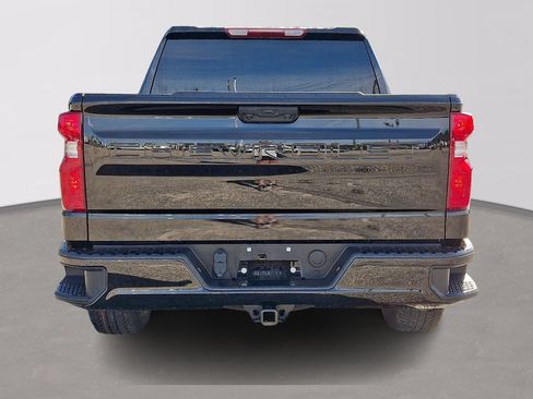 Used 2025 Chevrolet Silverado 1500 Custom AWD/4WD image 5