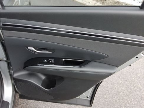 Used 2023 Hyundai Tucson Limited image 24