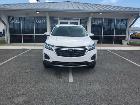Used 2024 Chevrolet Equinox LT w/ LPO, Floor Liner Package FWD image 11