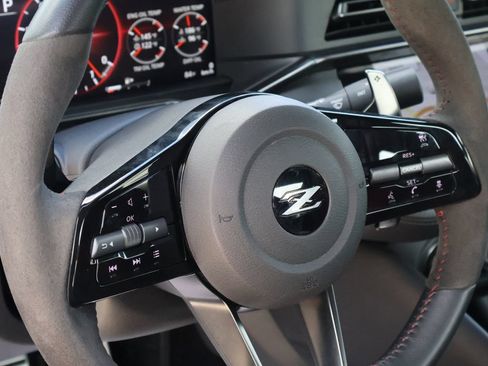 Used 2025 Nissan Z NISMO w/ Floor Mat Package RWD image 34