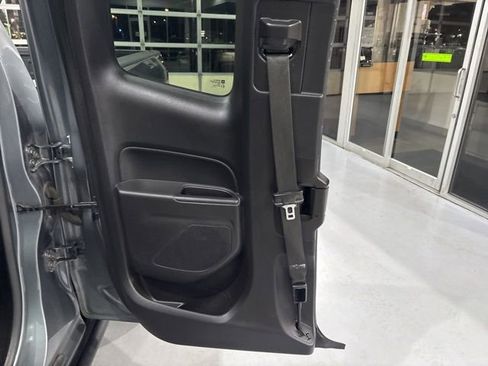 Used 2018 Chevrolet Colorado ZR2 AWD/4WD image 33