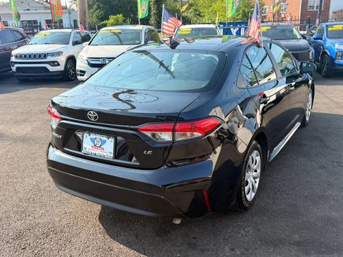 Used 2023 Toyota Corolla LE FWD image 7