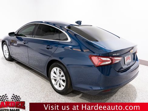 Used 2019 Chevrolet Malibu LT w/ Leather Package FWD image 3