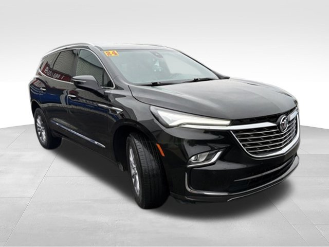 Used 2024 Buick Enclave Essence w/ LPO, Floor Liner Package AWD/4WD image 7