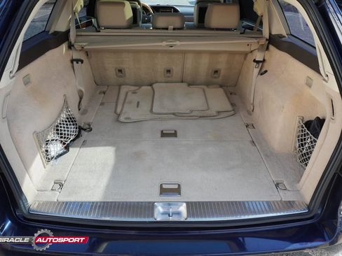 Used 2011 Mercedes-Benz E 350 4MATIC Wagon image 28