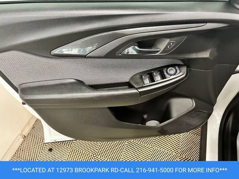 Used 2023 Chevrolet TrailBlazer LS FWD image 8