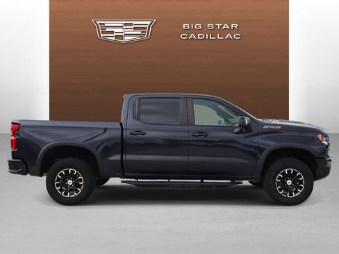 Used 2022 Chevrolet Silverado 1500 ZR2 w/ Technology Package image 6