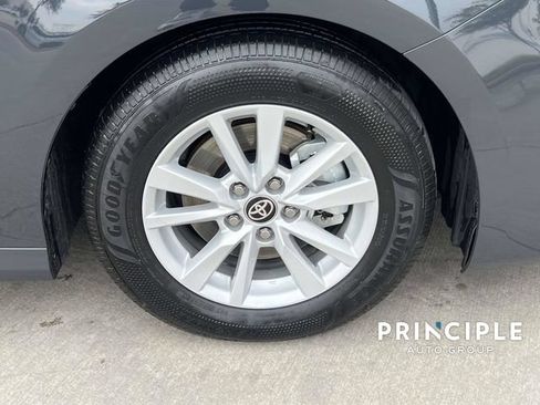 Used 2026 Toyota Camry LE FWD image 4