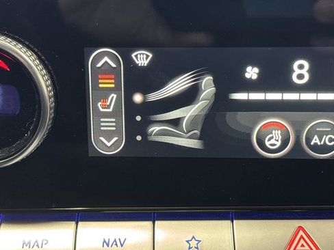 Used 2024 Genesis GV70 3.5T Sport image 8