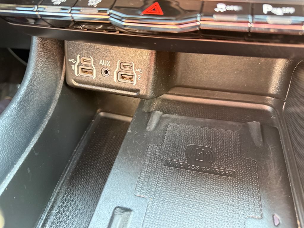 Used 2023 Dodge Durango R/T AWD/4WD image 35