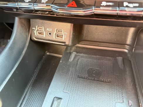 Used 2023 Dodge Durango R/T AWD/4WD image 35