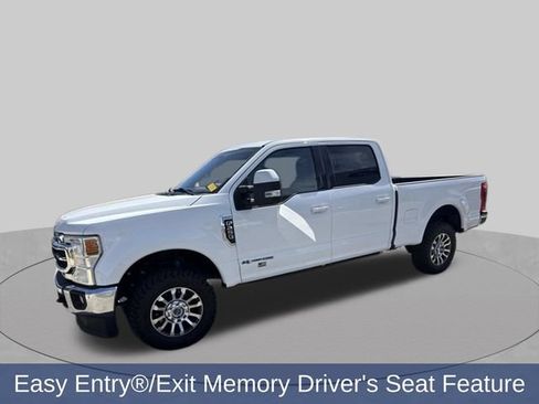 Used 2022 Ford F250 Lariat w/ Lariat Value Package AWD/4WD image 4