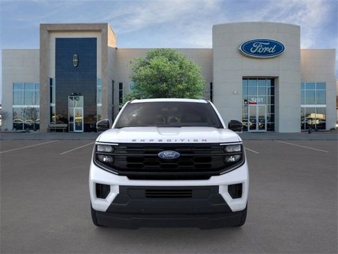 New 2025 Ford Expedition Active image 6