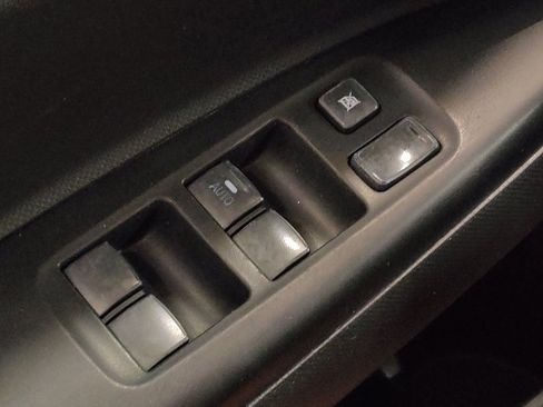 Used 2017 Mitsubishi Mirage ES image 27