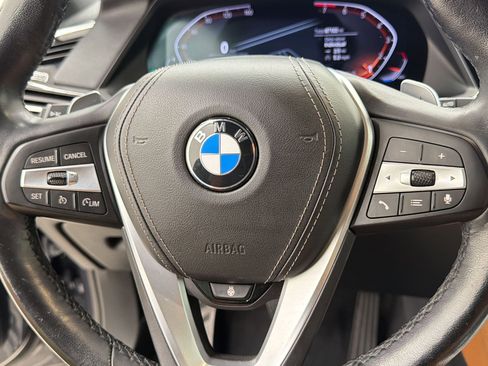 Used 2019 BMW X5 xDrive40i w/ Convenience Package AWD/4WD image 17