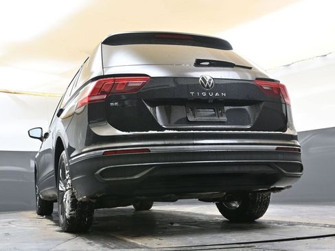 Certified 2023 Volkswagen Tiguan SE image 43