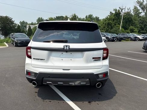 Used 2023 Honda Passport TrailSport image 7