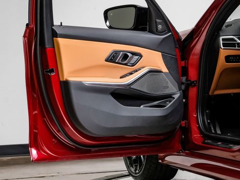 Used 2025 BMW M340i image 45