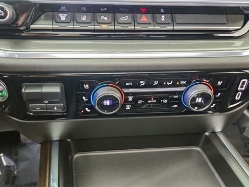 Used 2024 Chevrolet Silverado 3500 High Country image 50