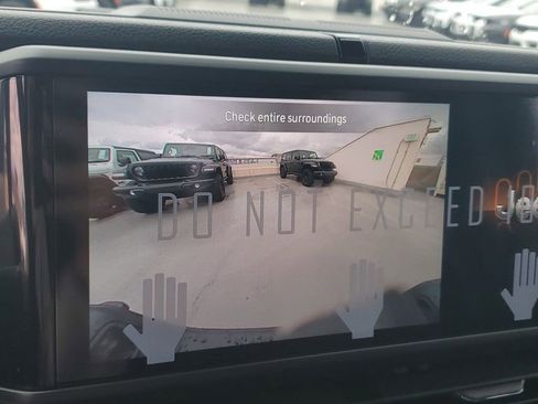 New 2026 Jeep Gladiator Sport image 24