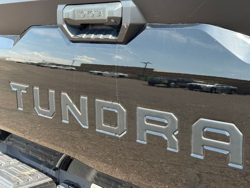 Used 2025 Toyota Tundra SR5 AWD/4WD image 8