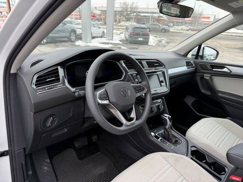 Used 2023 Volkswagen Tiguan S image 11