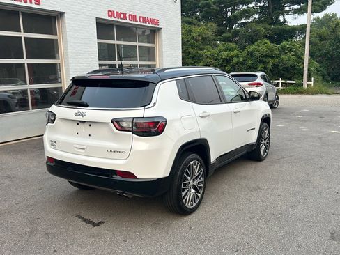 Used 2022 Jeep Compass Limited w/ Elite Group image 7