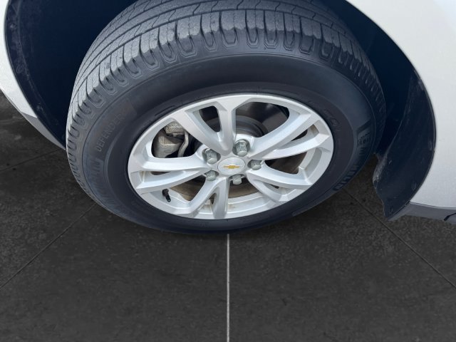 Used 2016 Chevrolet Equinox LT w/ Convenience Package FWD image 9