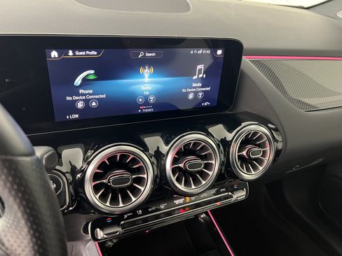 Certified 2022 Mercedes-Benz GLA 45 AMG 4MATIC image 28