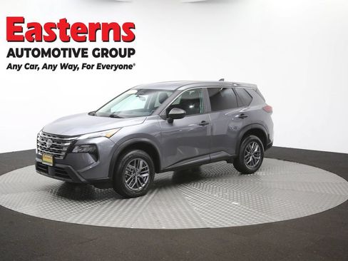 Used 2024 Nissan Rogue S AWD/4WD image 57
