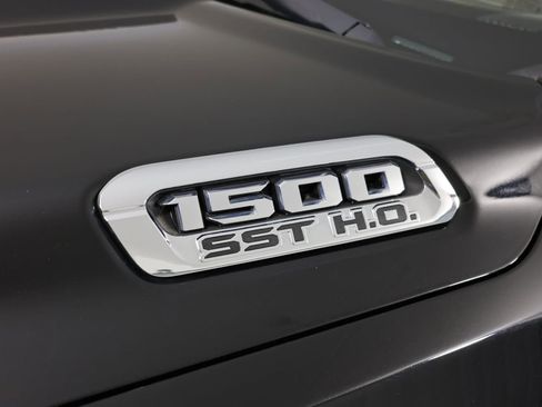 Used 2025 RAM 1500 Limited AWD/4WD image 52
