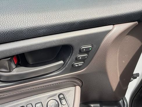 Used 2020 Honda Odyssey Touring image 13