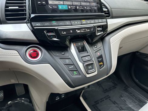 Used 2026 Honda Odyssey EX-L image 18
