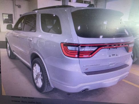 Used 2024 Dodge Durango GT AWD/4WD image 4
