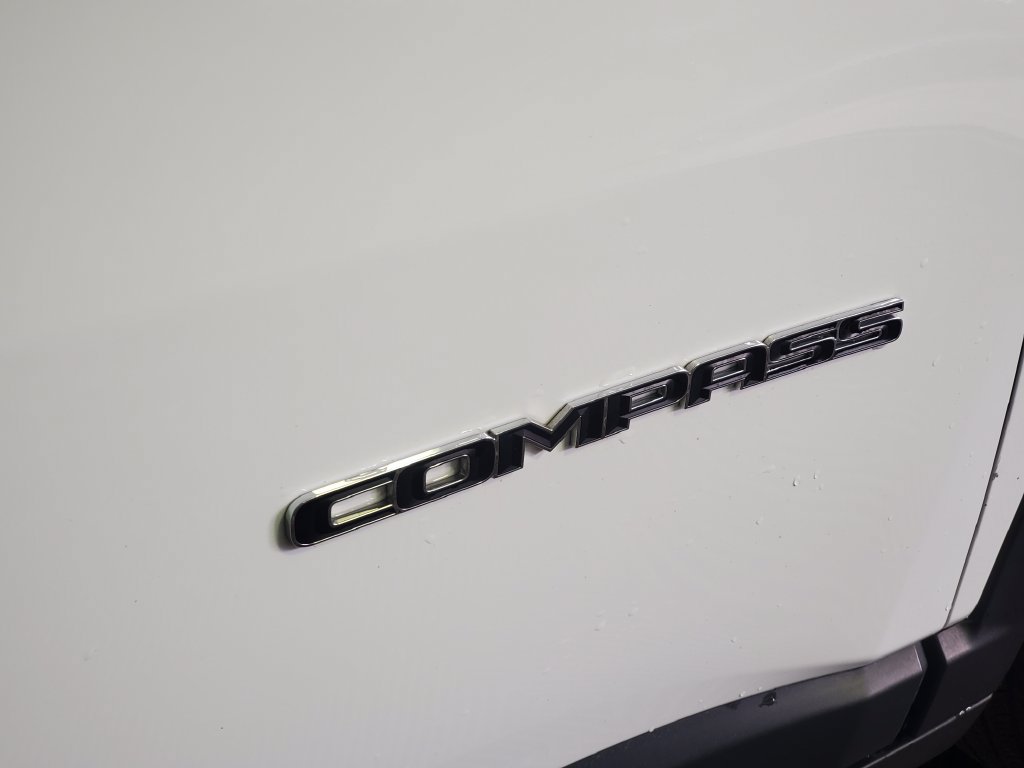 Used 2023 Jeep Compass Limited AWD/4WD image 29