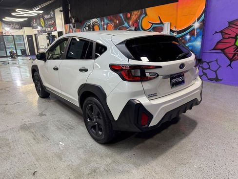 Used 2025 Subaru Crosstrek 2.0i AWD/4WD image 3