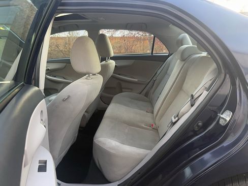 Used 2013 Toyota Corolla LE Special Edition image 14