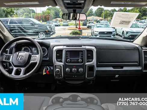 Used 2024 RAM 1500 Classic SLT AWD/4WD image 27
