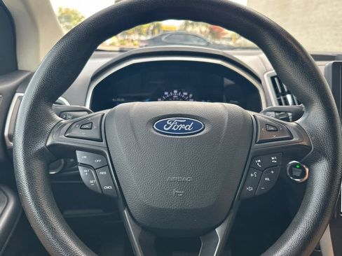 Certified 2021 Ford Edge SE FWD image 24