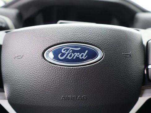 Certified 2025 Ford Explorer ST-Line AWD/4WD image 29