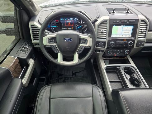 Used 2017 Ford F350 Lariat w/ Lariat Ultimate Package image 10