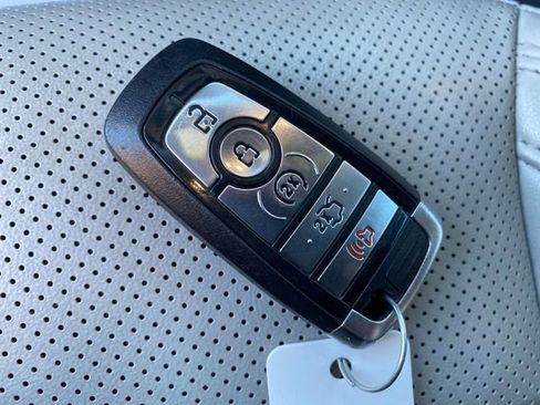 Used 2024 Ford Mustang Premium image 22