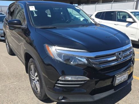 Used 2017 Honda Pilot EX-L image 3