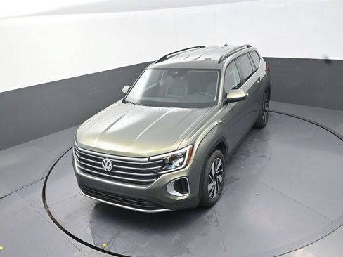 Used 2026 Volkswagen Atlas SE AWD/4WD image 16